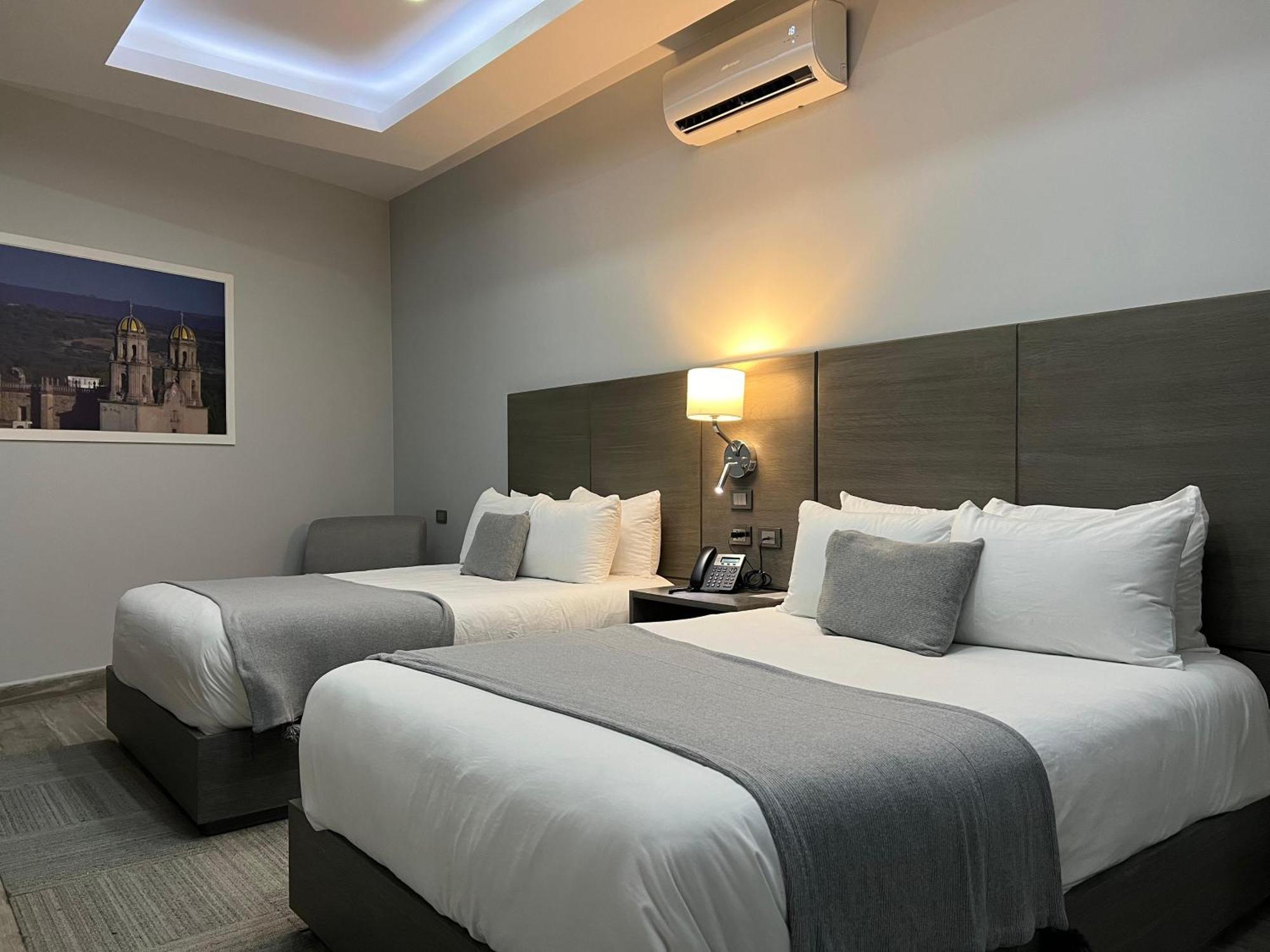 Hotel Gralta Jalostotitlan Dış mekan fotoğraf